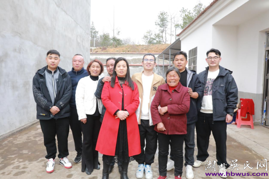 3歲被拐，25年尋找，紅安吳銳回家了