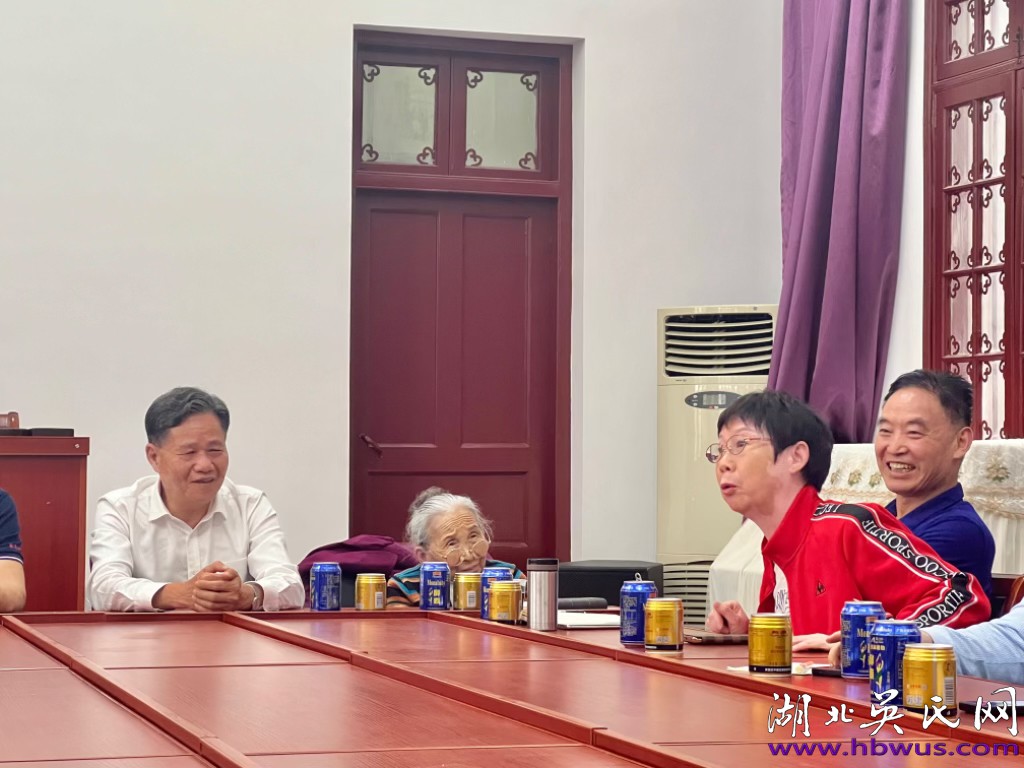 湖北吳氏熱烈歡迎世吳主席吳國榮、祖地吳氏會長吳衛(wèi)國蒞臨指導(dǎo)工作