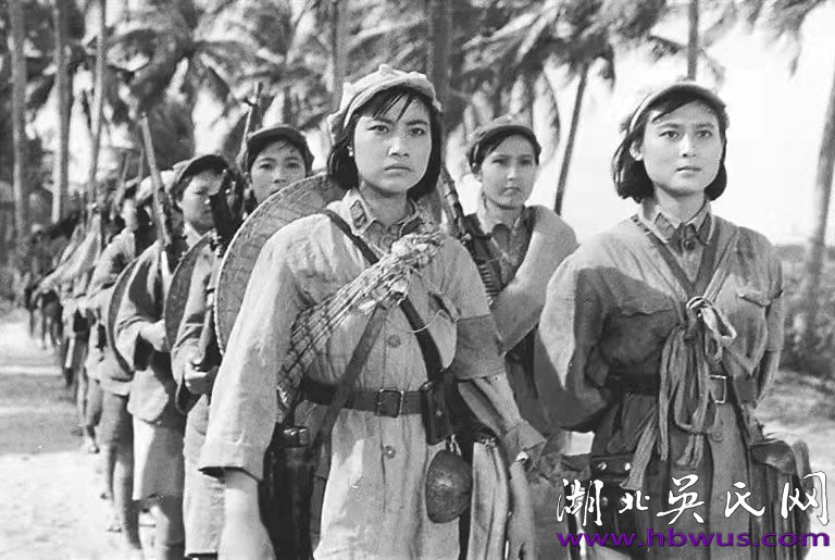 吳風(fēng)壽的紅色村之旅