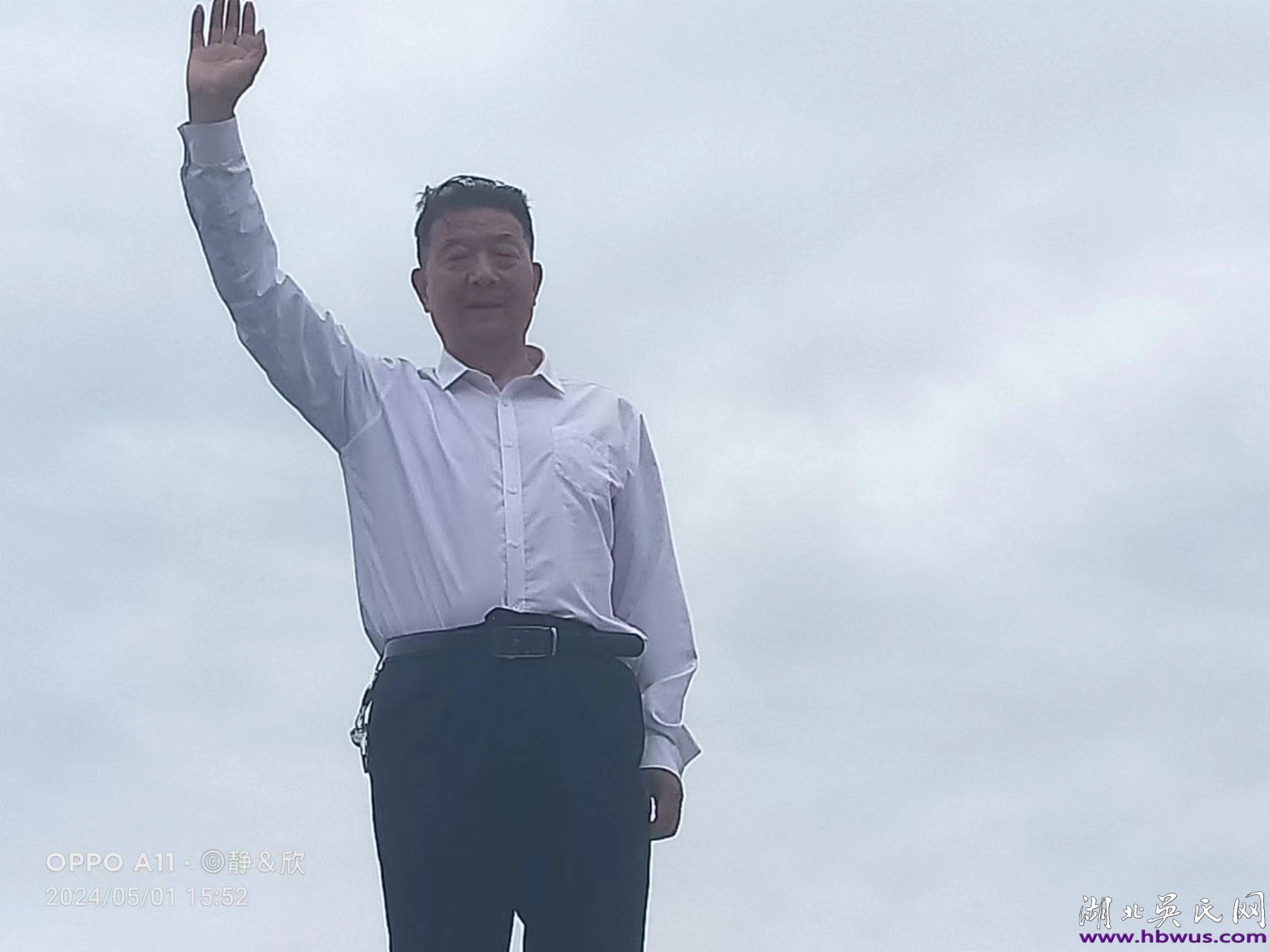 吳合林會(huì)長一行人應(yīng)邀赴四川走訪慶余堂吳氏宗親