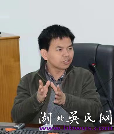 地球電磁科研教學(xué)的探索者——吳小平 地球電磁科研教學(xué)的探索者——吳小平