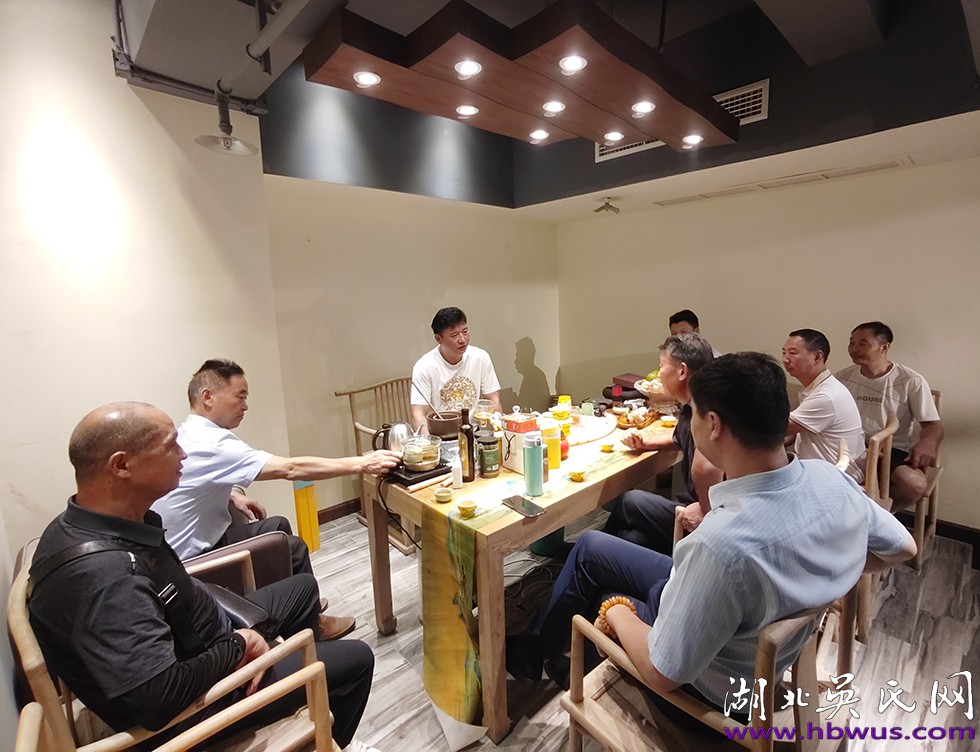 吳合林會長一行到重慶參訪渝吳總會