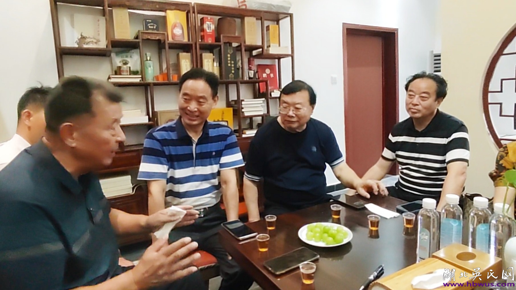 熱烈歡迎江蘇仲雍文化研究籌備會吳建平一行到訪 熱烈歡迎江蘇仲雍文化研究籌備會吳建平一行到訪