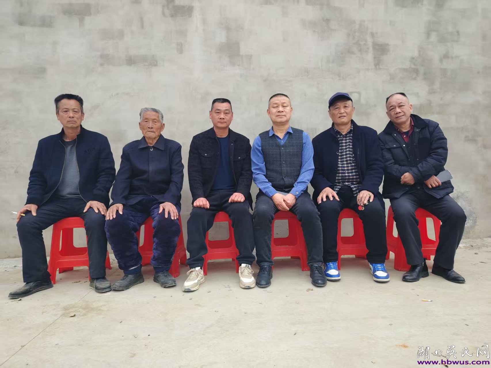 天門吳氏原禮公支續(xù)譜告竣 眾宗親熱烈祝賀 天門吳氏原禮公支續(xù)譜告竣 眾宗親熱烈祝賀